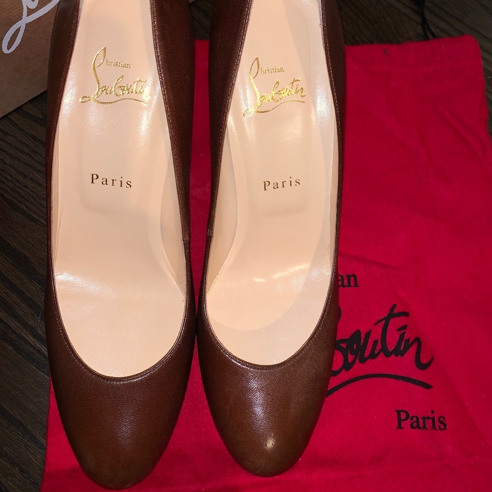 Christian Louboutin Heels (Simple Pump Brown)